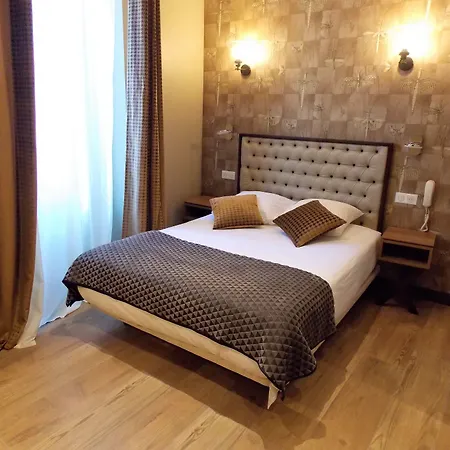 Hotel Excelsior Batignolles