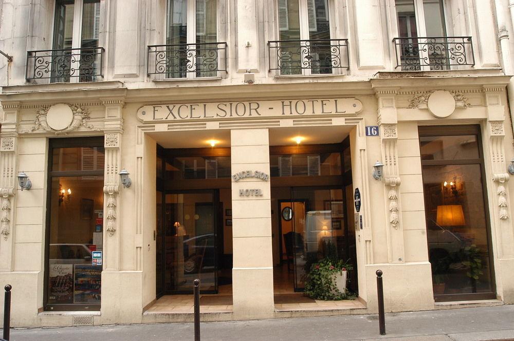 Excelsior Batignolles 3* Parigi