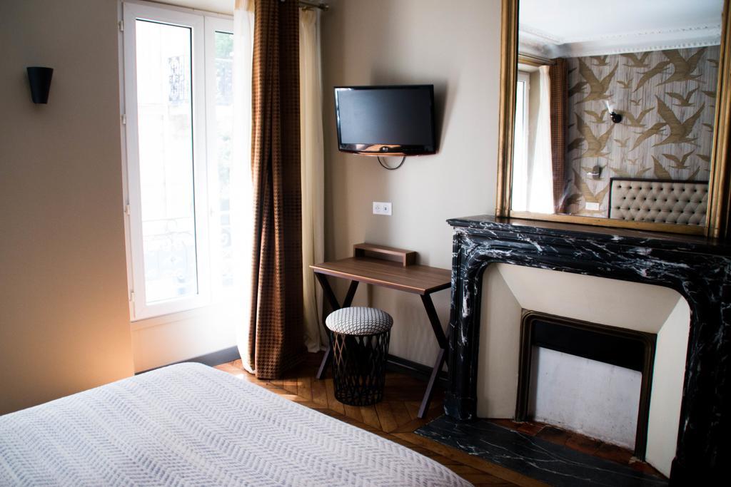 Excelsior Batignolles 3* Parigi
