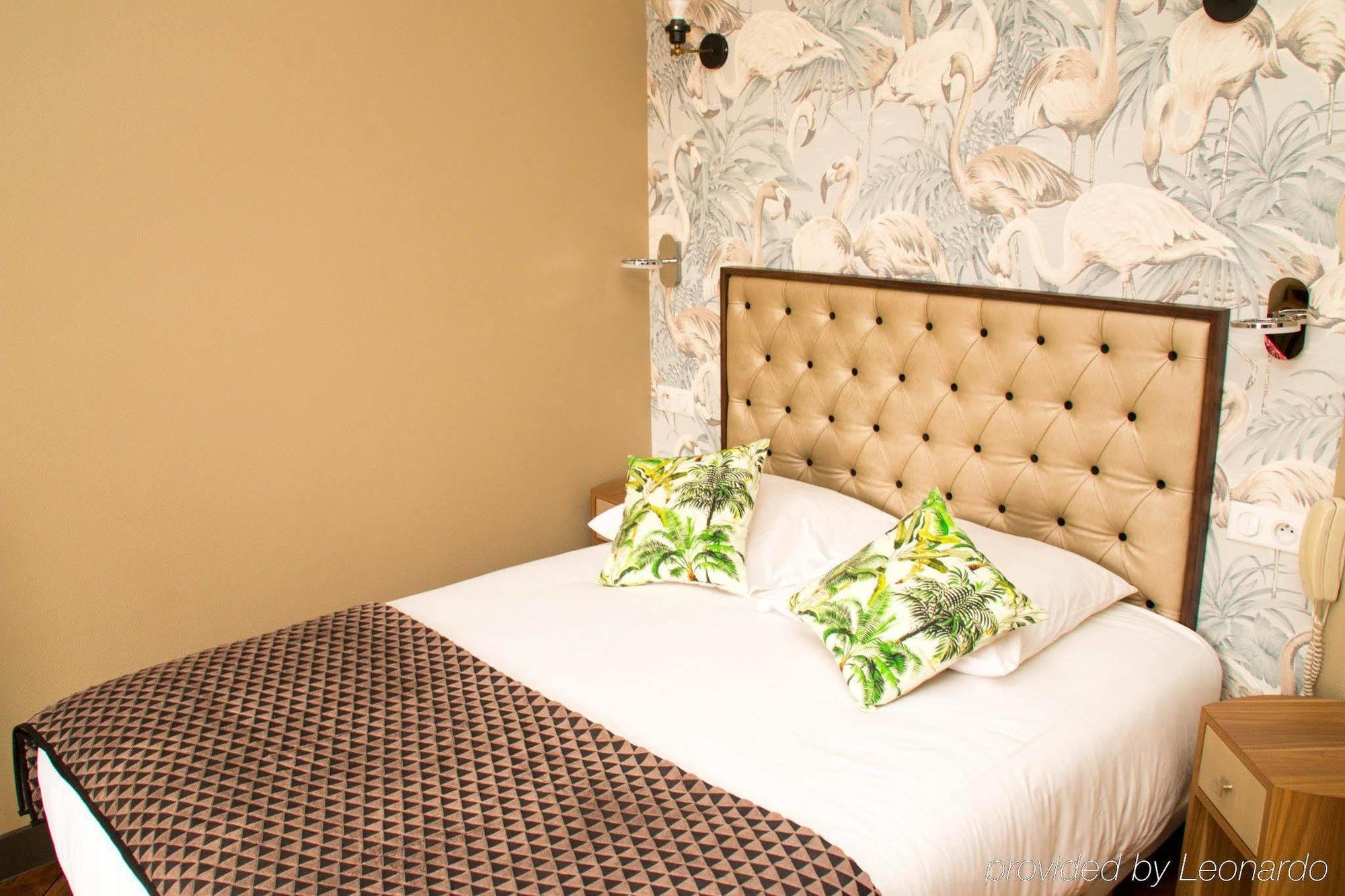 Hotel Excelsior Batignolles Parigi