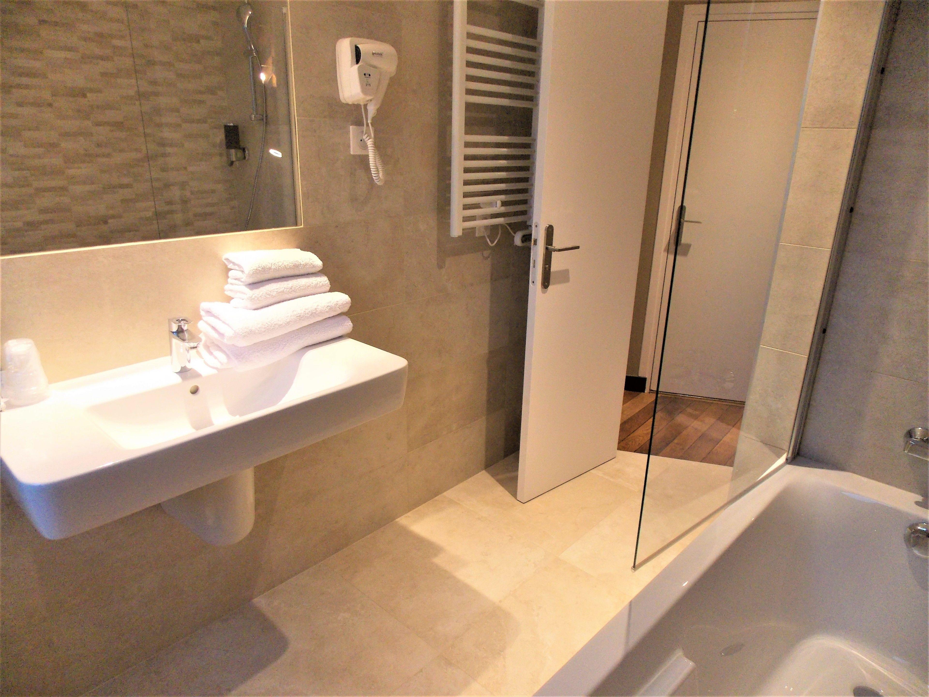 Hotel Excelsior Batignolles Paris