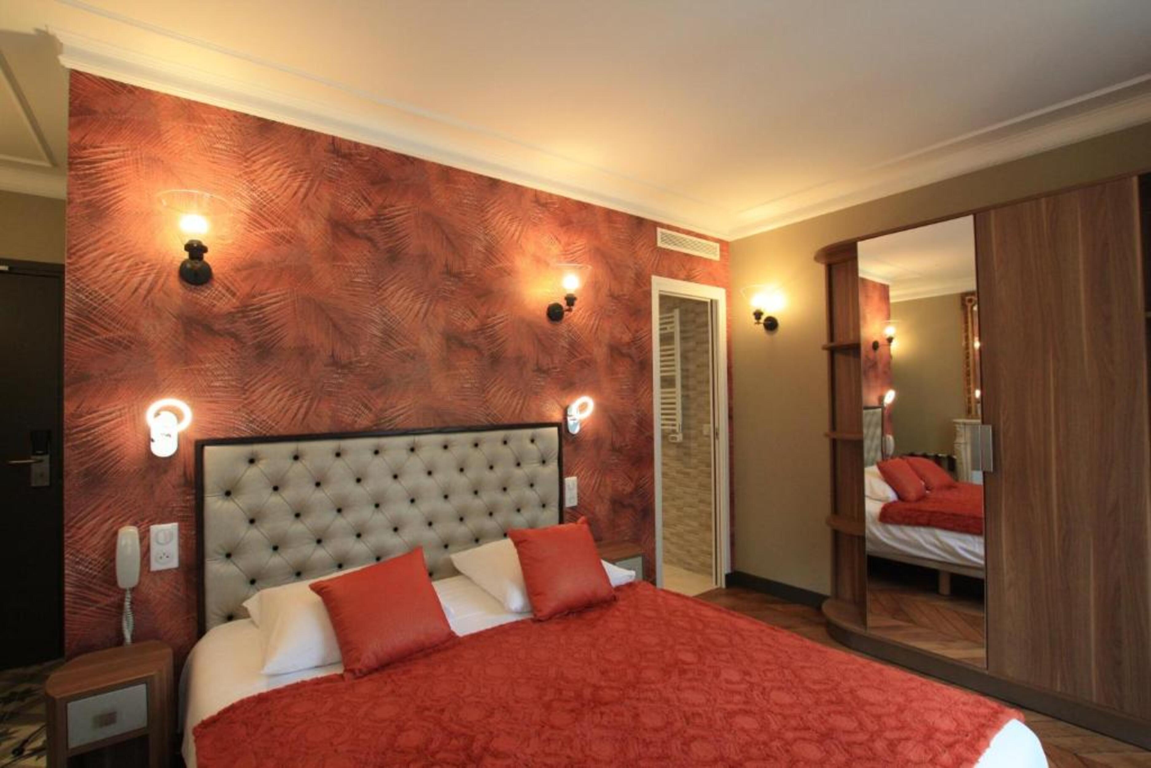 Excelsior Batignolles Hotel Paris
